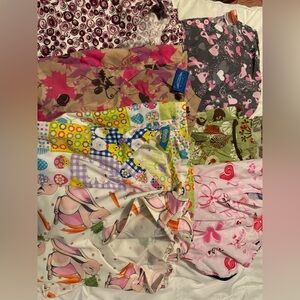 7 size small scrub shirt women’s